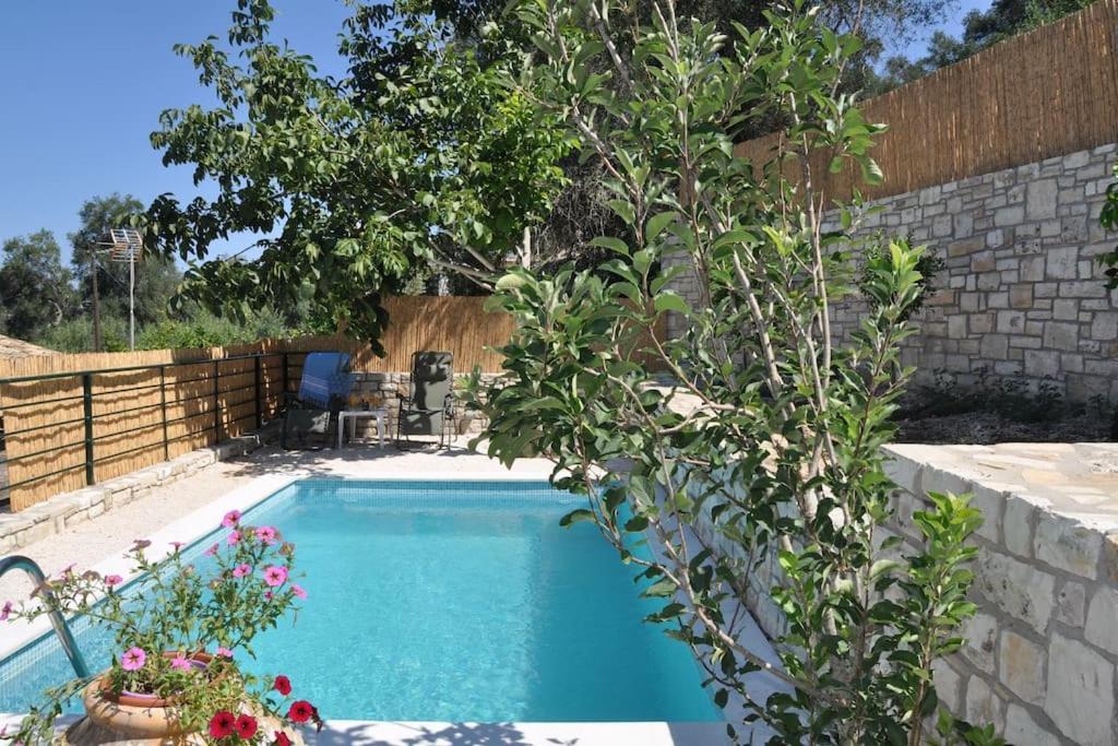Villa Paxos Adamantia With Private Pool Гайос Екстериор снимка
