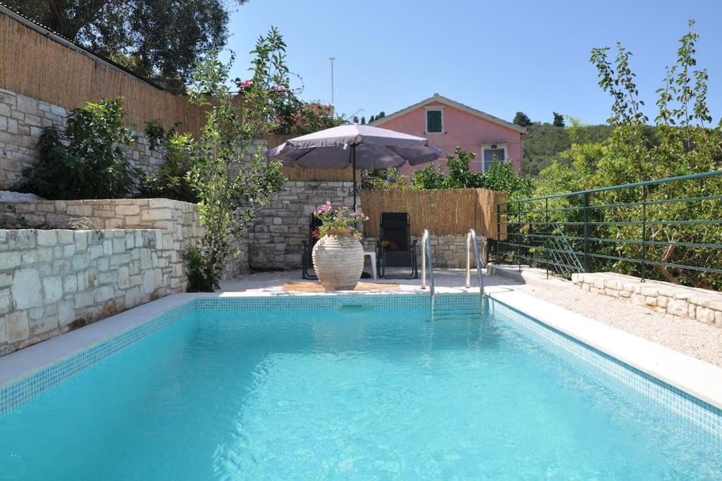 Villa Paxos Adamantia With Private Pool Гайос Екстериор снимка